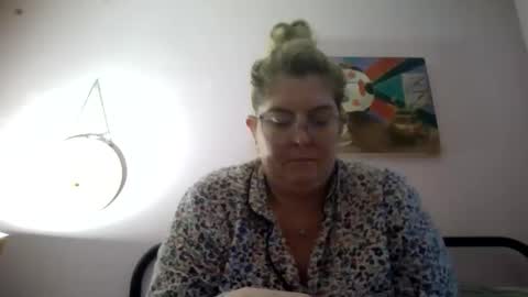 Snapshot of bedbandits chatting on 11/17/25, 11:49 Bedbandits69 online show from 11/17/25, 11:49