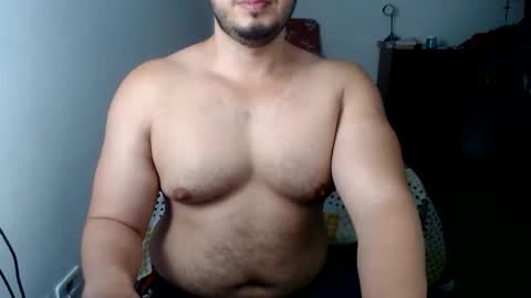 Snapshot of beefypecs_10 chatting on 05/27/26, 03:03 Criss2fer online show from 05/27/26, 03:03