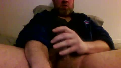 Snapshot of beekstar chatting on 03/14/26, 12:43 beekstar online show from 03/14/26, 12:43