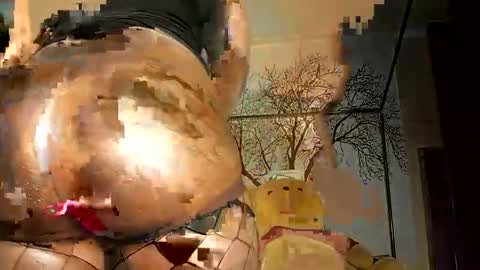 beencee2 online show from 12/01/25, 06:51