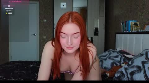 Snapshot of beep_beep_ameli chatting on 02/17/25, 11:13 Amelia online show from 02/17/25, 11:13