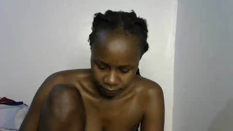 Snapshot of beeswee chatting on 01/26/25, 05:55 beeswee online show from 01/26/25, 05:55