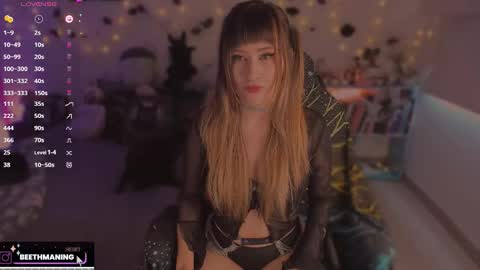       online show from 10/07/25, 12:13