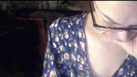 BeettyDream online show from 10/21/25, 07:03