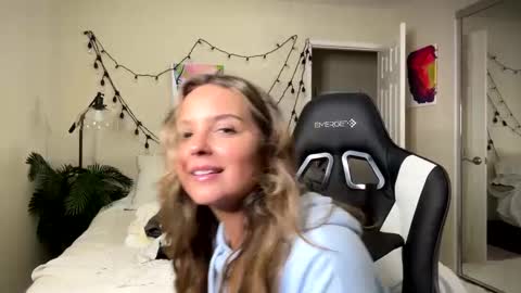 all links here  online show from 01/07/25, 12:55