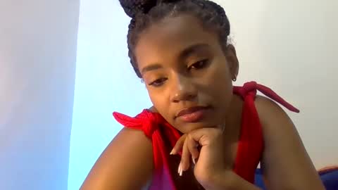 Snapshot of behla_rouseh chatting on 03/05/25, 01:42 Behla Rouseh online show from 03/05/25, 01:42