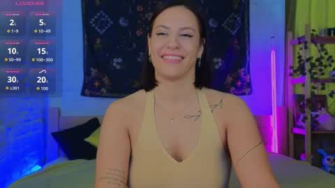 Snapshot of bekky_hammon chatting on 03/01/26, 07:54 Bekky online show from 03/01/26, 07:54