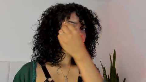 Snapshot of bekyabeni chatting on 02/24/26, 03:10 Becky online show from 02/24/26, 03:10