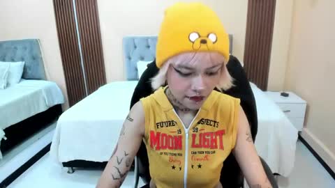 Snapshot of bela_craxkerr chatting on 05/30/26, 12:57 Bela online show from 05/30/26, 12:57
