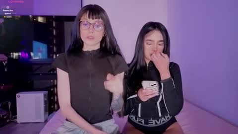 Snapshot of belaxmeganofficial chatting on 12/21/25, 05:14 belaxmeganofficial online show from 12/21/25, 05:14