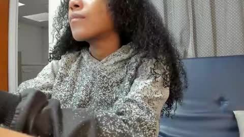 Belen  online show from 09/19/25, 11:33