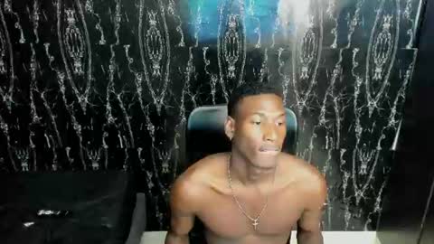 Snapshot of belgasex chatting on 06/11/26, 06:17 GABRIEL online show from 06/11/26, 06:17