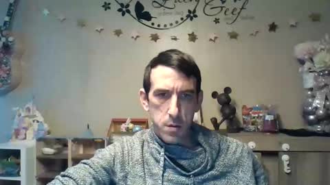Snapshot of belgianboy33 chatting on 02/05/26, 08:08 Dreamcock online show from 02/05/26, 08:08