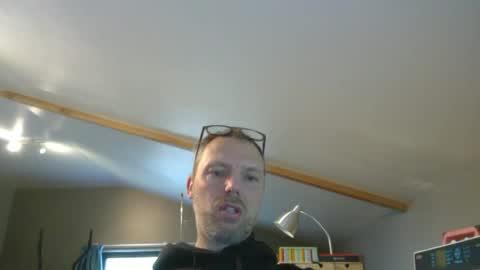 Snapshot of belgianordenary chatting on 02/15/25, 09:27 belgianordenary online show from 02/15/25, 09:27