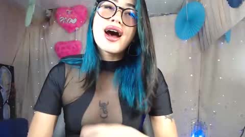 modelo independiente online show from 01/12/25, 01:32