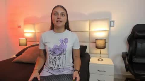 belissameyer online show from 03/04/25, 01:06