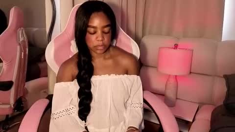  Belkis  online show from 11/18/25, 06:12