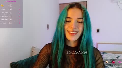 Snapshot of bell_art chatting on 12/10/24, 04:17 online show from 12/10/24, 04:17