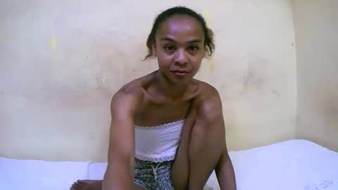 bella193999 online show from 01/08/26, 07:21