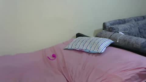 Snapshot of bella_c8 chatting on 02/26/26, 03:00 bella_c8 online show from 02/26/26, 03:00