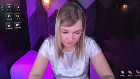 Snapshot of bella_cosmos chatting on 03/12/25, 05:35 Bella online show from 03/12/25, 05:35