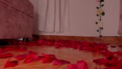 Dessi  online show from 02/08/25, 12:17