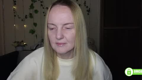 Bella online show from 03/18/26, 12:30