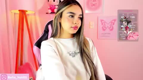 Snapshot of bella_hunteer chatting on 10/30/25, 06:26 bella igbella hunttt online show from 10/30/25, 06:26