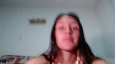 Snapshot of bella_marlowe chatting on 09/11/25, 04:34 Bella Marlowe online show from 09/11/25, 04:34