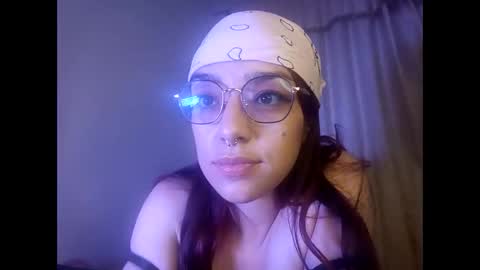 bella_mc online show from 11/25/25, 09:15