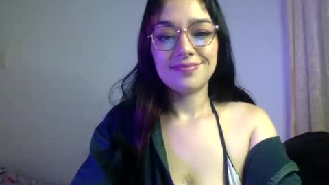 bella_mc online show from 04/23/26, 11:07