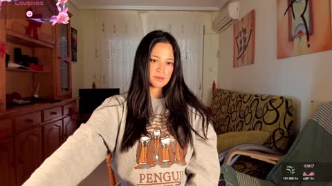 Snapshot of bella_pocahontas3 chatting on 01/15/25, 11:32 bella_pocahontas3 online show from 01/15/25, 11:32