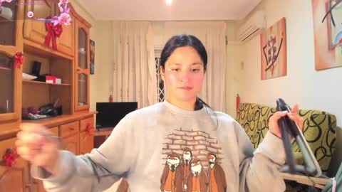 Snapshot of bella_pocahontas3 chatting on 01/19/25, 07:15 bella_pocahontas3 online show from 01/19/25, 07:15