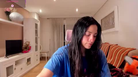 Snapshot of bella_pocahontas3 chatting on 09/23/25, 08:23 bella_pocahontas3 online show from 09/23/25, 08:23