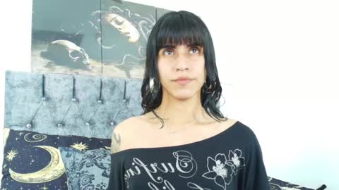 Bella online show from 10/04/25, 11:25