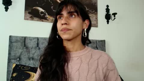 Bella online show from 11/09/25, 11:03