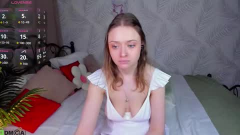 Linda Bella online show from 03/15/26, 01:22