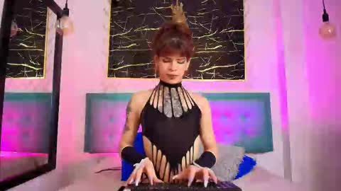 Snapshot of bella_salvatore chatting on 09/09/25, 10:20 online show from 09/09/25, 10:20