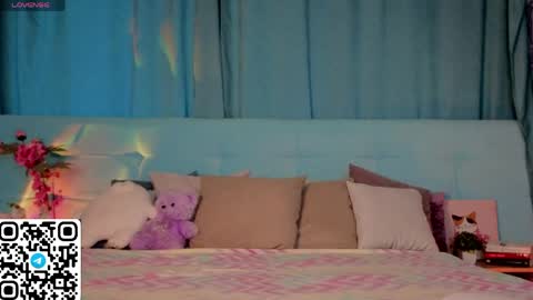 Bella online show from 04/14/26, 01:00