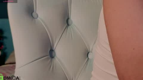 Bella online show from 04/21/26, 12:01