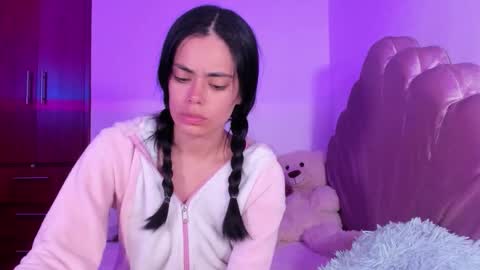 Valeria Model Independent online show from 01/09/26, 05:32