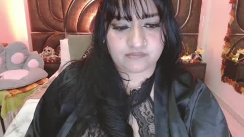 Snapshot of bella_taylor_a chatting on 10/04/25, 02:53  Bella Taylore  online show from 10/04/25, 02:53