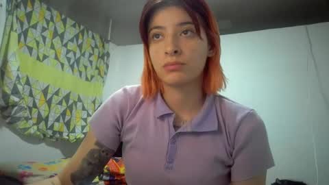 Snapshot of bella_thorne1999 chatting on 07/27/26, 11:23 bella_thorne1999 online show from 07/27/26, 11:23