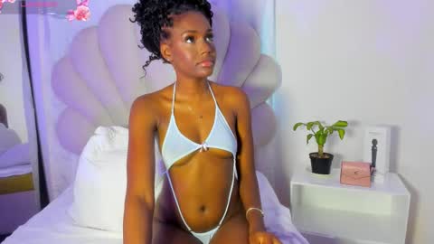 Bella Dajud online show from 01/14/26, 10:36