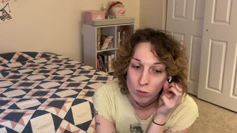 Snapshot of bellababy444 chatting on 02/01/25, 10:34 bellababy444 online show from 02/01/25, 10:34