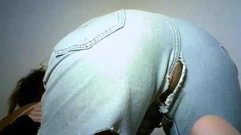 Bella online show from 03/10/25, 11:53