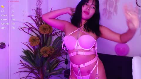 Snapshot of bellabills chatting on 02/15/25, 04:25 Bella online show from 02/15/25, 04:25