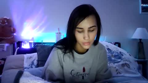 Snapshot of bellaboo999 chatting on 01/26/25, 06:06 bellaboo999 online show from 01/26/25, 06:06