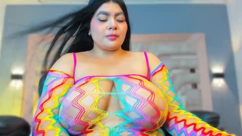 Snapshot of bellaboobs_ chatting on 09/25/25, 07:39 bellaboobs_ online show from 09/25/25, 07:39