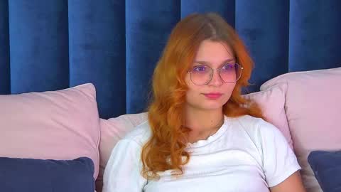 BellaMarebelle online show from 09/26/25, 04:38